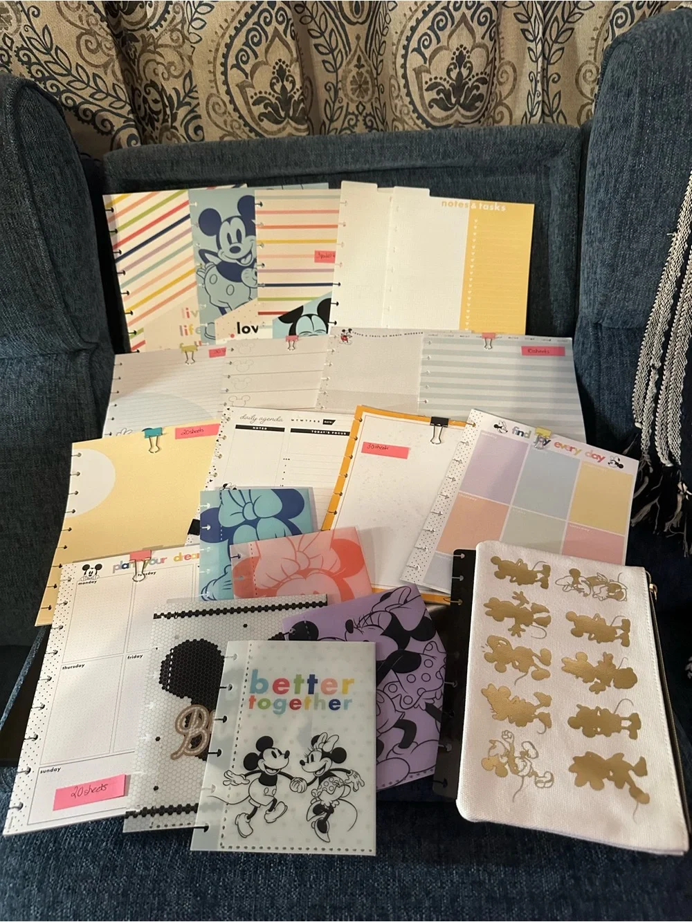 Happy Planner Mickey and Minnie Mouse Paper and accessories Bundle
